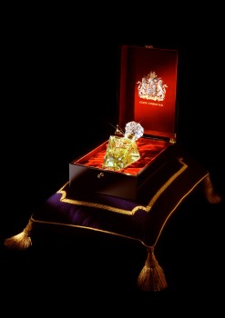 clive-christian-no-1-perfume-imperial-majesty-edition