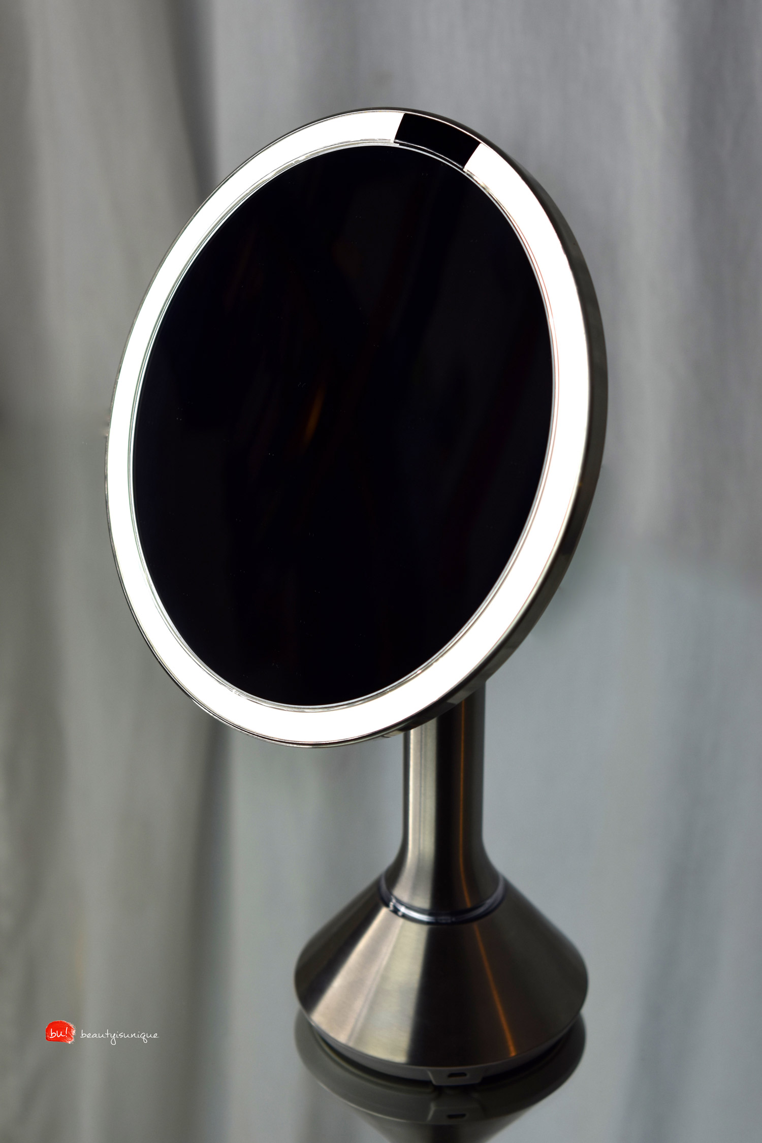 simplehuman-sensor-mirror