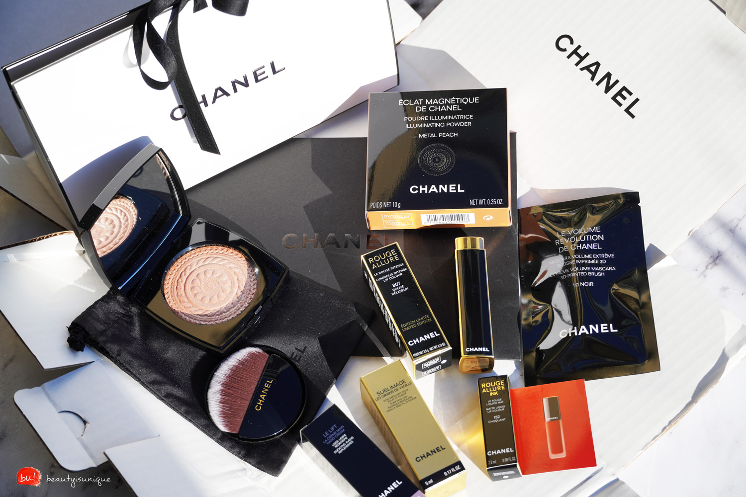 Chanel-holiday-2019-les-ornements-de-chanel