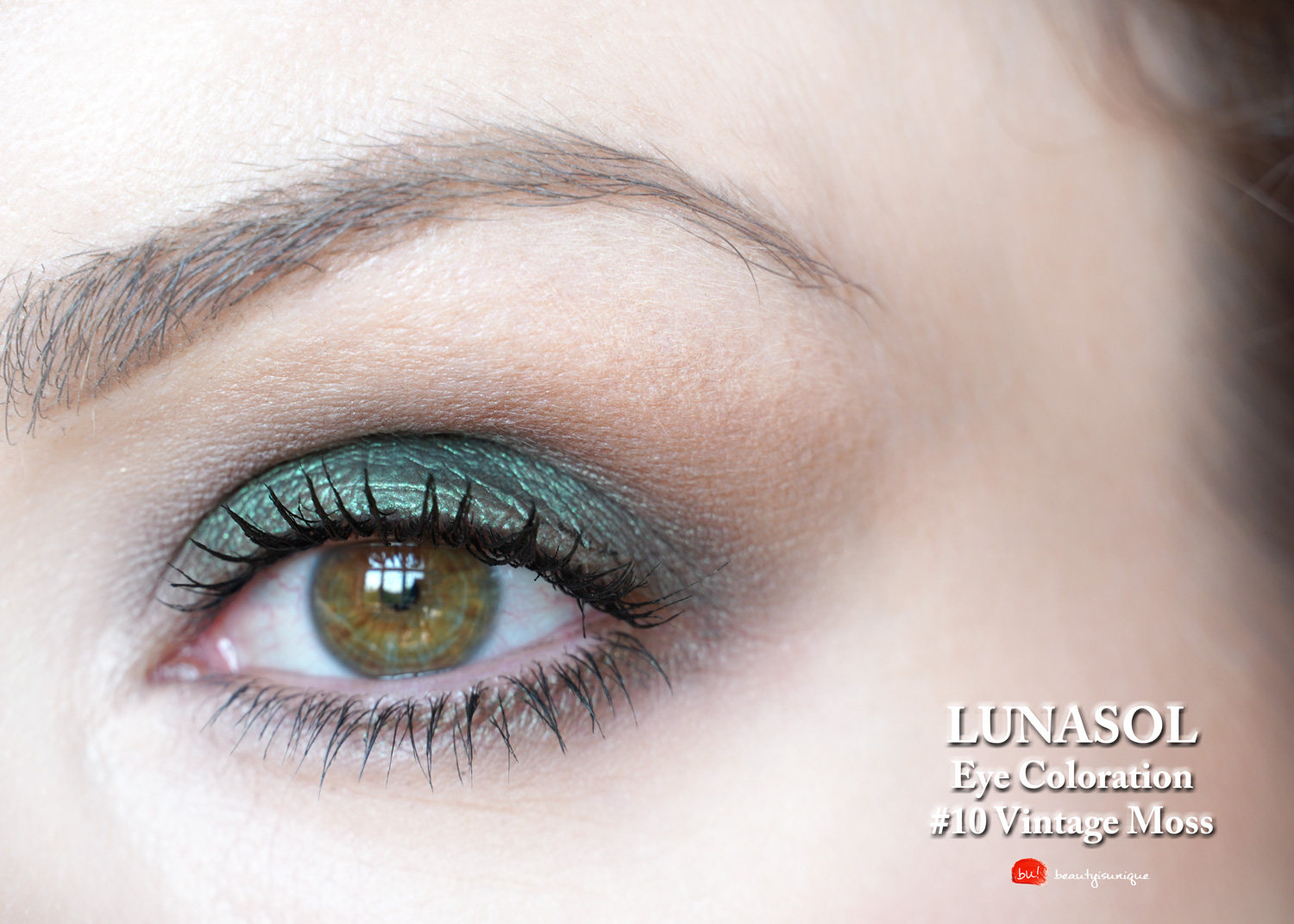 lunasol-10-vontage-moss-eye-coloration