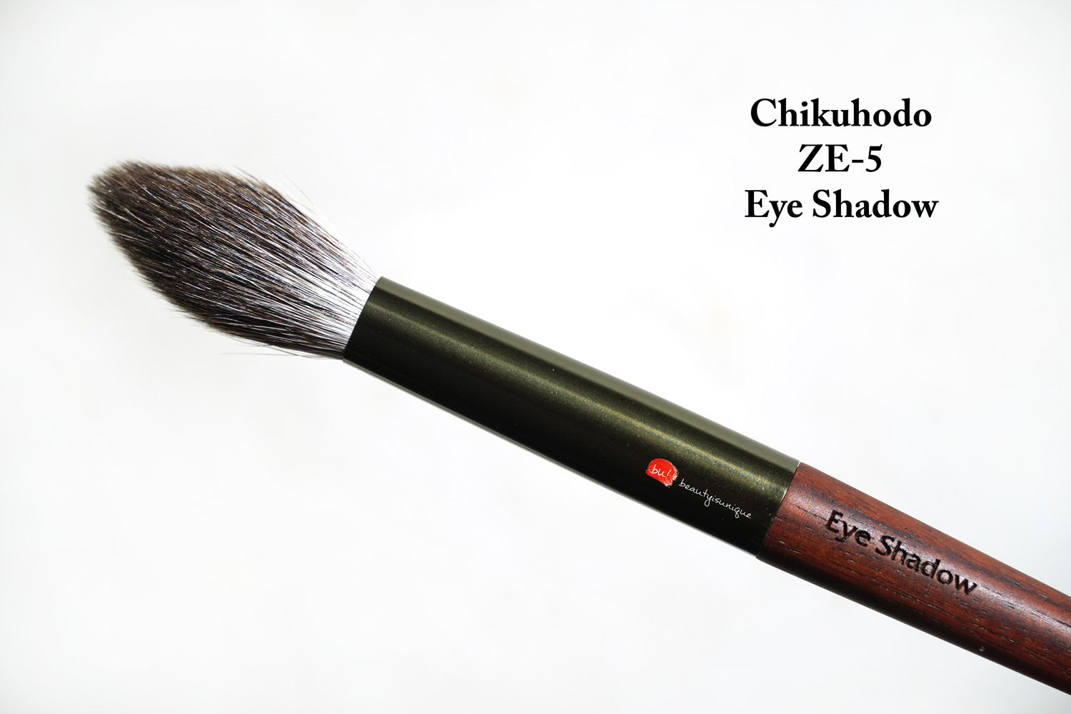 chukuhodo-ze-5-eye-shadow-brush