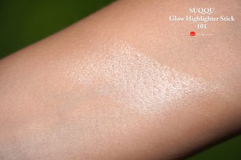 suqqu-glow-highlighter-stick-101-swatches