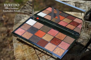 byredo-flora-kalahari-eyeshadow-palete